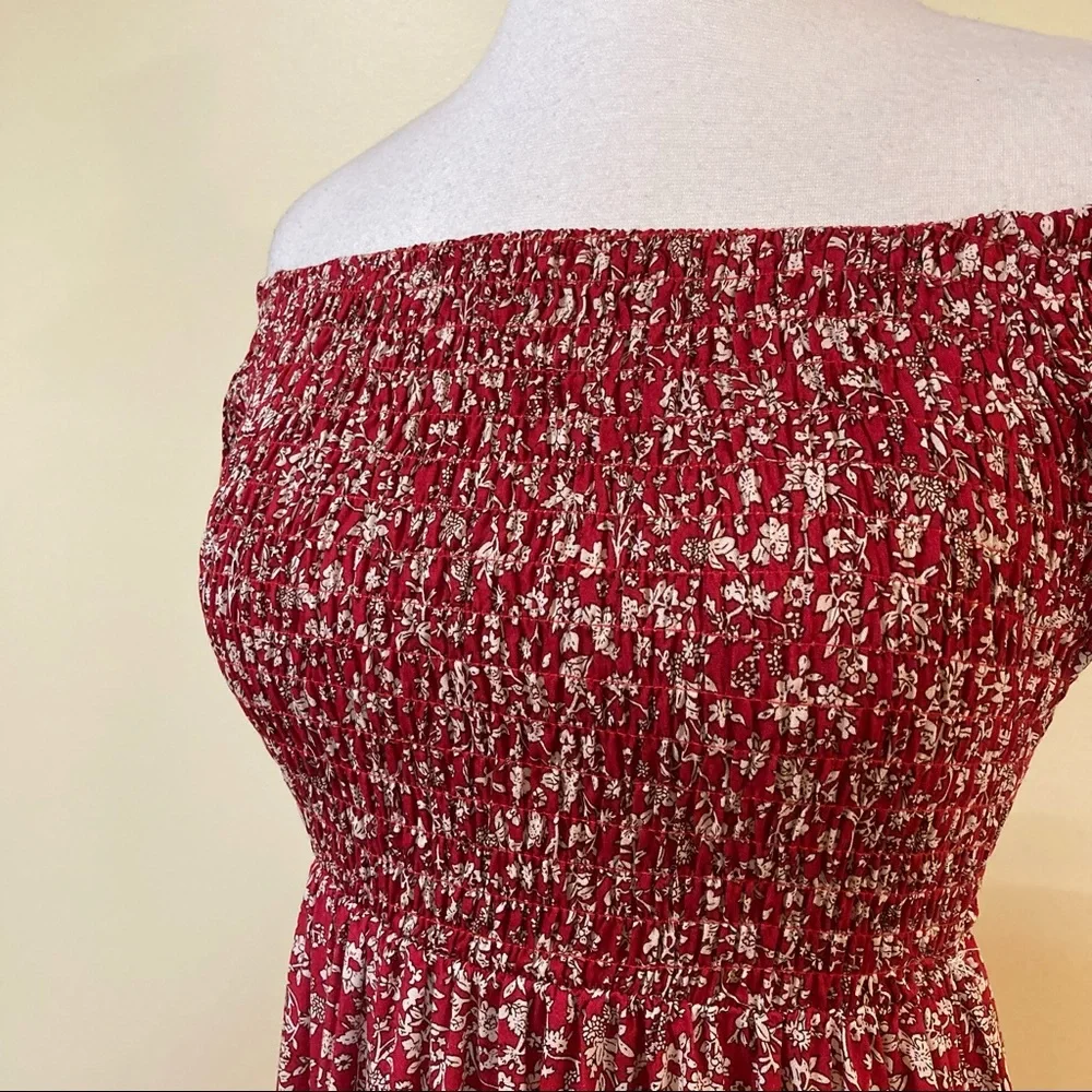 Off Shoulder Red Floral Smocked Dress Two Front Slits Short Sleeves - Picture 5 of 5